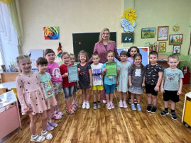 «Разговоры о важном с дошкольниками» Тема: «Если очень захочу, даже в космос полечу» «Разговоры о важном с дошкольниками» Тема: «Если очень захочу, даже в космос полечу».